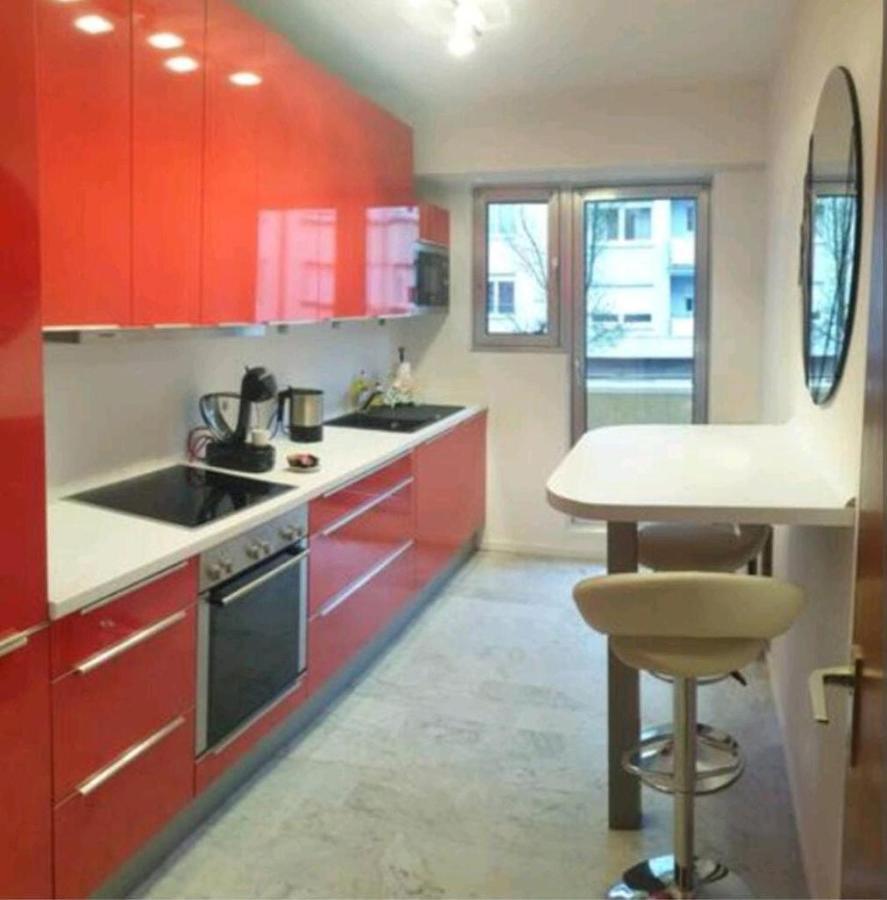 Beautiful Three Queen Beds Apartment In City Center , 100M2, Near Tram Luxemburg Exteriör bild